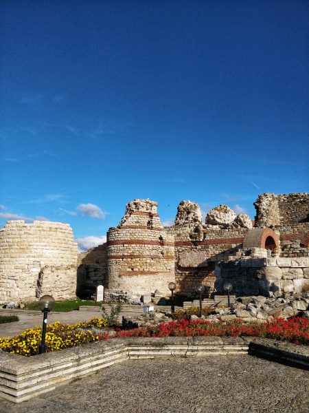 Вход в старый город Несебр