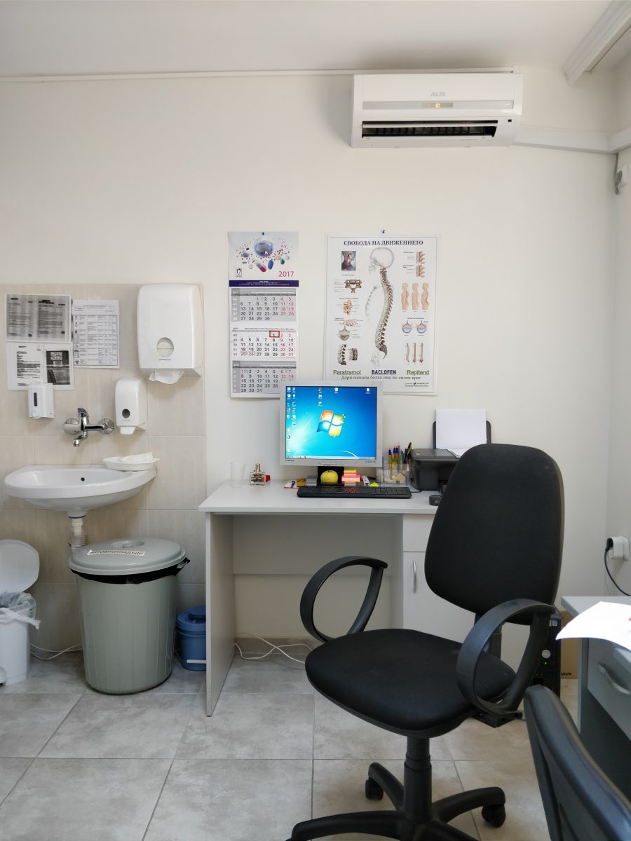 В кабинете невропатолога в Life Hospital